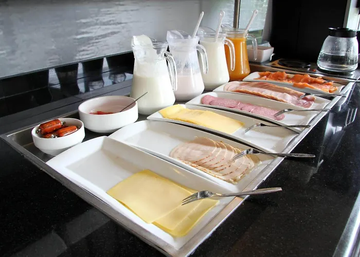 Bastion Noord Отель