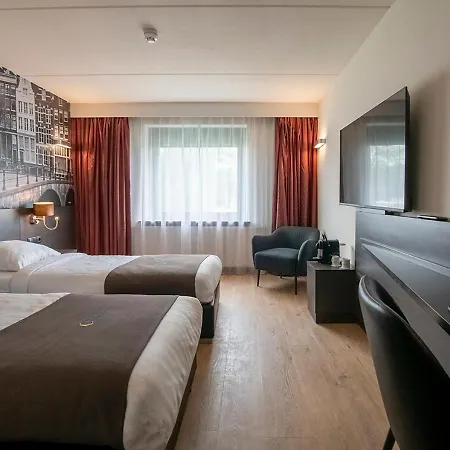 阿姆斯特丹努尔德巴斯蒂欧酒店 酒店 3*