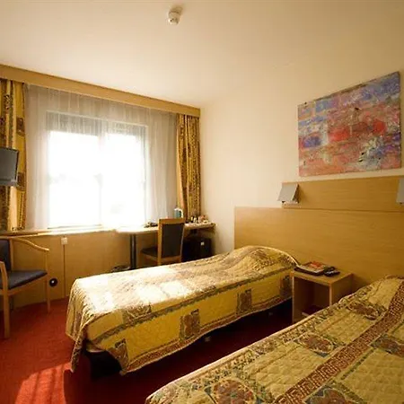 阿姆斯特丹努尔德巴斯蒂欧酒店 酒店