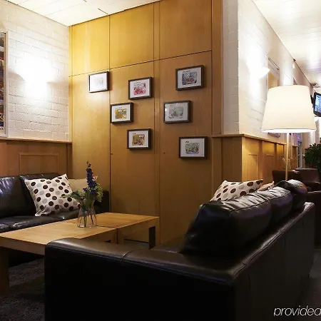 阿姆斯特丹努尔德巴斯蒂欧酒店 3*